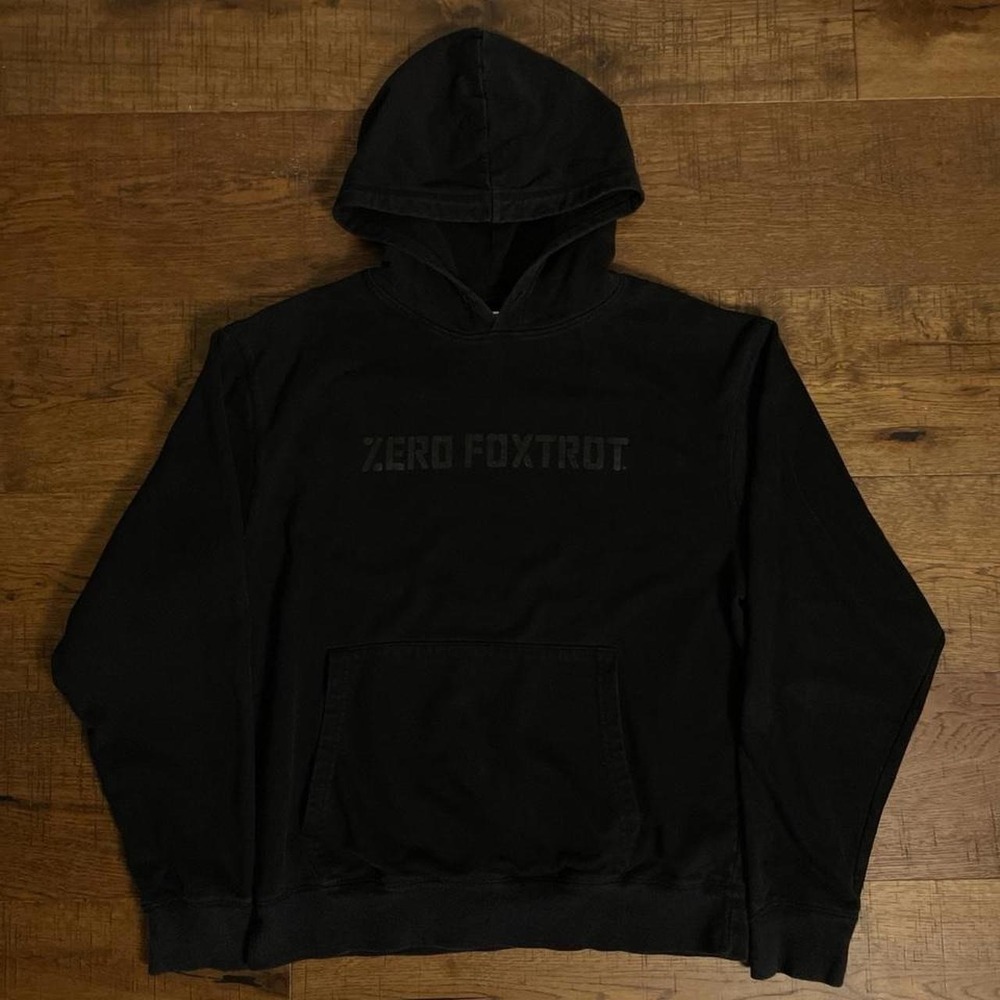 Zero Foxtrot Triple Black Hoodie Mens Size Medium Tonal Logo Sweatshirt Black